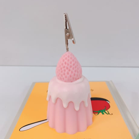 カヌレメモスタンド