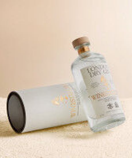 ワインスティレリー WINESTILLERY ロンドンドライジン 700ml（化粧箱入り）