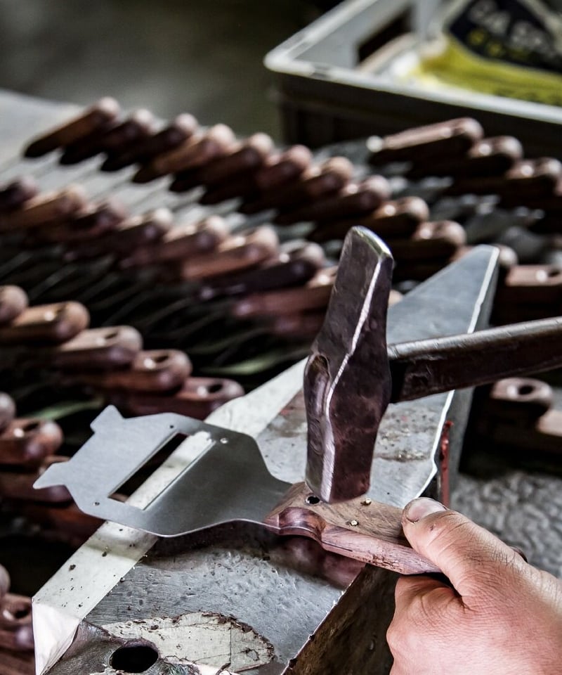 AMBROGIO SANELLI ステンレス製トリュフスライサー | AUTENTICO IT