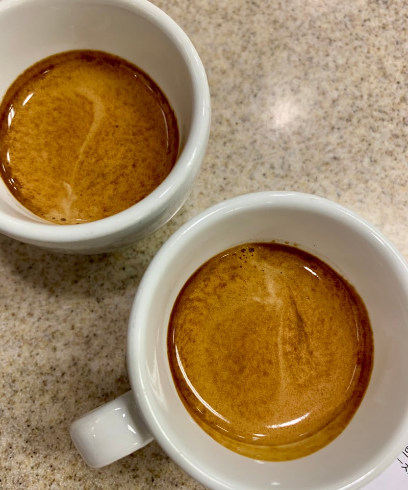 La Cimbali M26-DT/1B 単相100v/単相200v 1gr 水道直結 エス