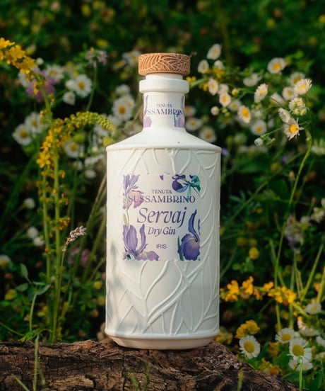 セルヴァイ・ブーケ＆ジン・アイリス 《Servaj Dry Gin Iris 　ホワイトラベル》 クラフトジン　700ml