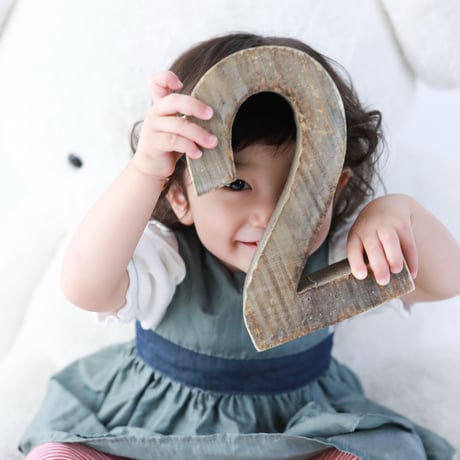 【出産祝いや各種ギフトにおすすめ！】ドレスエプロンBaby　オリーブグリーン