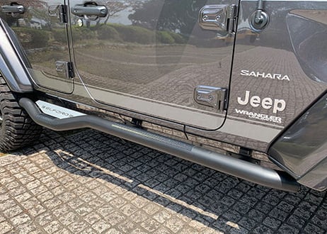 ＪＥＥＰ  ラングラーＪＬ系専用サイドステップ