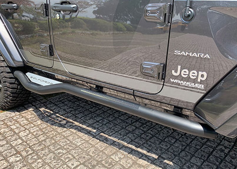 Jeep サイドステップ ブラック クライスラー・ジープ [GI☆GEAR (ジーアイ・ギア) 販売代理店]4