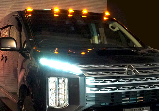 ELFORD ルーフマーカーランプ　デリカd5 前期型 引き取り限定 デリカD:5用（前期・後期 共通）ルーフマーカーランプ