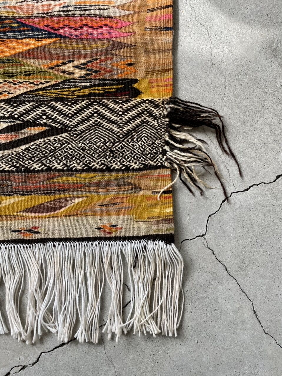 Zanafi tribal rug 【ザナフィ トライバル モロッカンラグ】 Sanaa