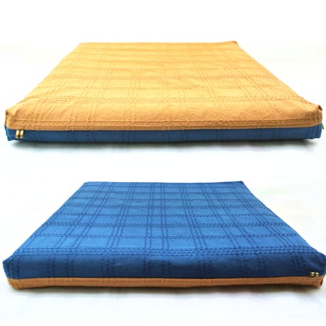 桜と藍の草木染 XL 50cmサイズ 厚型 格子柄綿 座布団
