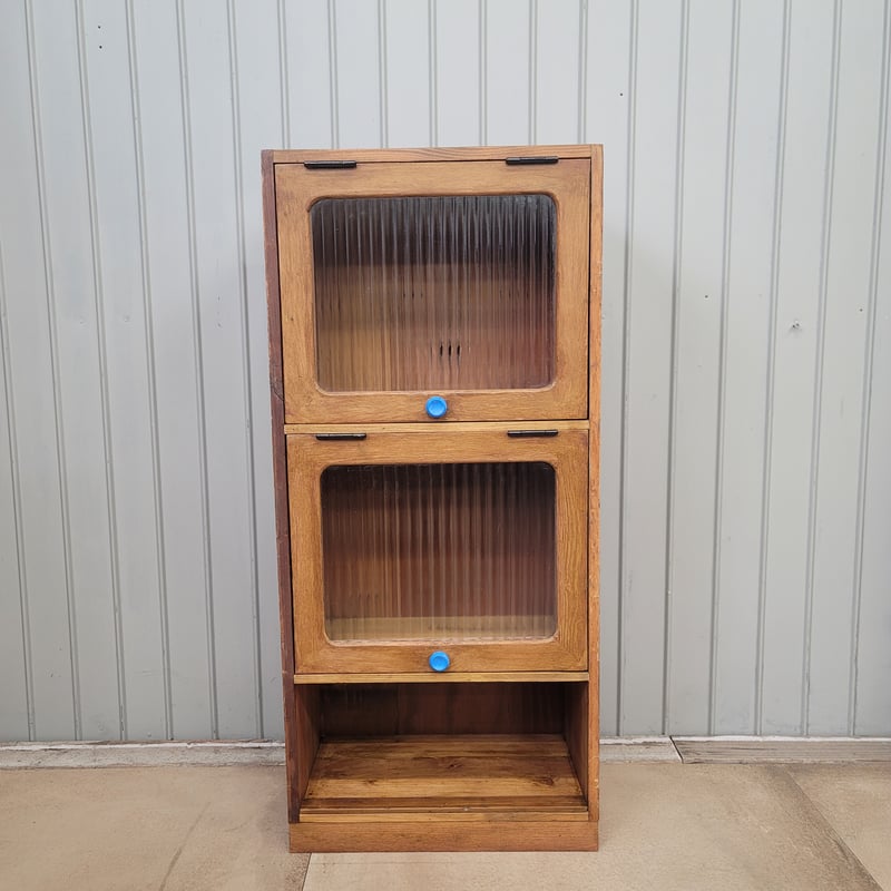 古家具　パタパタ扉の収納棚　本棚 パタパタ扉の収納棚 | 古家具/雑貨ノ壱に堂