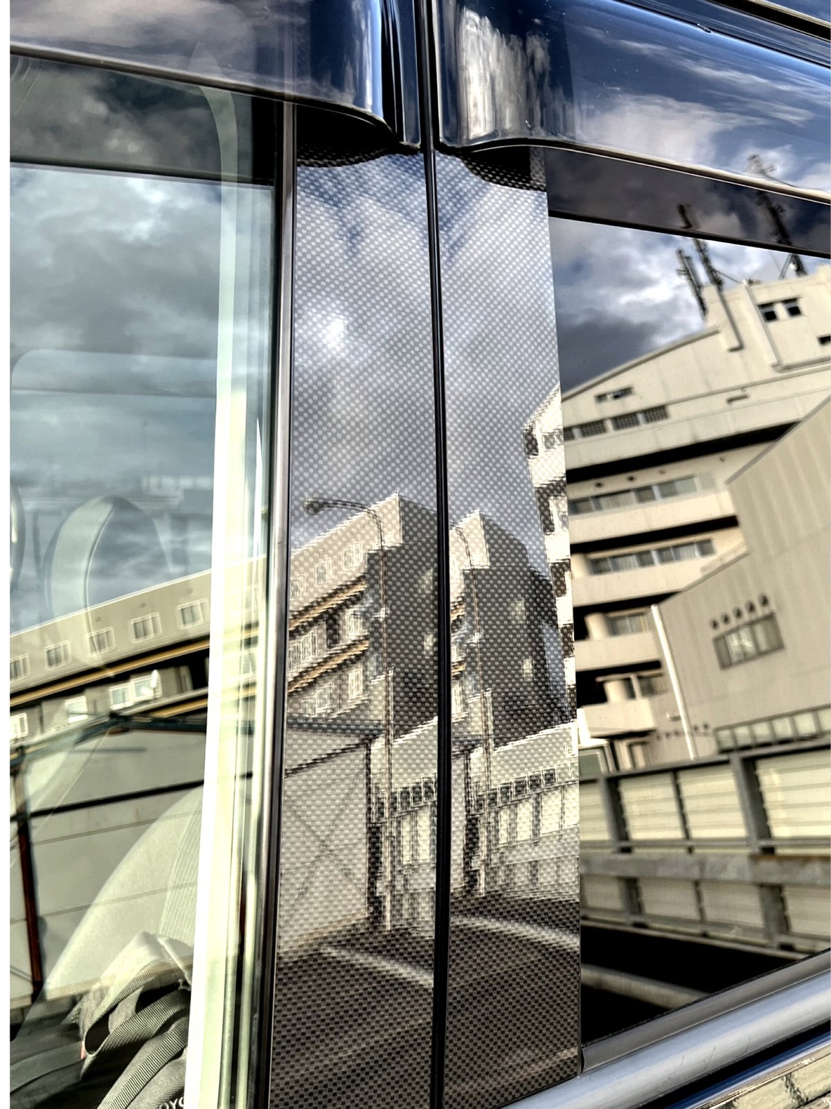 30系 プリウス【リアルカーボン／綾織りシルバー】ピラーガーニッシュ 50系 プリウス【リアルカーボン／綾織りシルバー】ピラーガーニッシュ