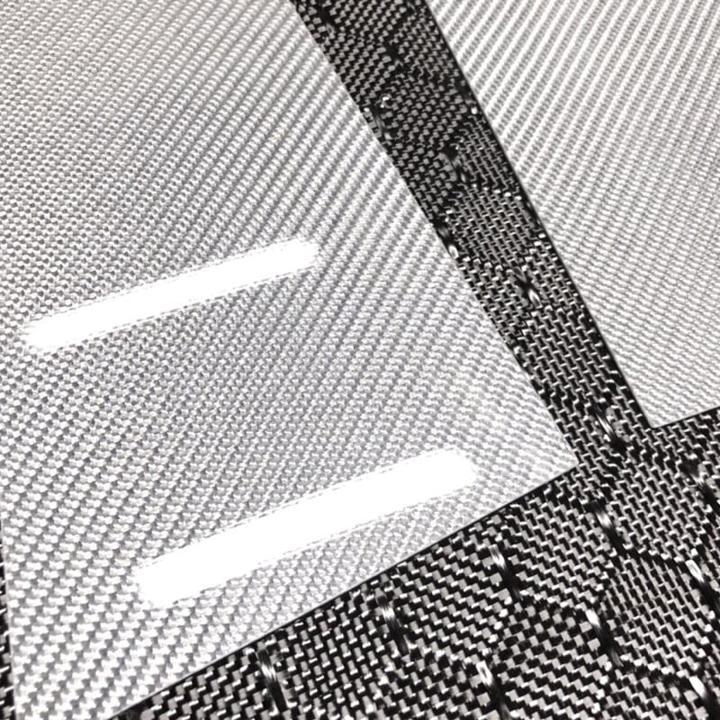 日産 C26系 セレナ【リアルカーボン／綾織りシルバー】ピラー