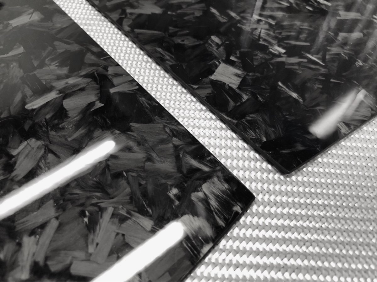 C27系 セレナ【リアルフォージドカーボン】ピラーガーニッシュ | GKcraft