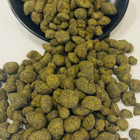 台湾 人参烏龍茶 100g 人蔘烏龍茶  むくみ 冷え性 生理不順 更年期障害 自律神経失調症 不眠 偏頭痛などでお悩みの方 中国茶館 長寿薬膳堂