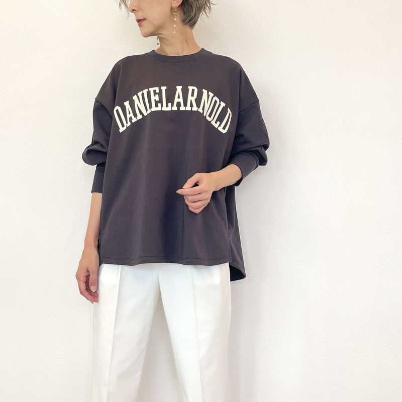 MICA&DEAL (マイカ&ディール) ロゴプルオーバー 0122309168 | ésense