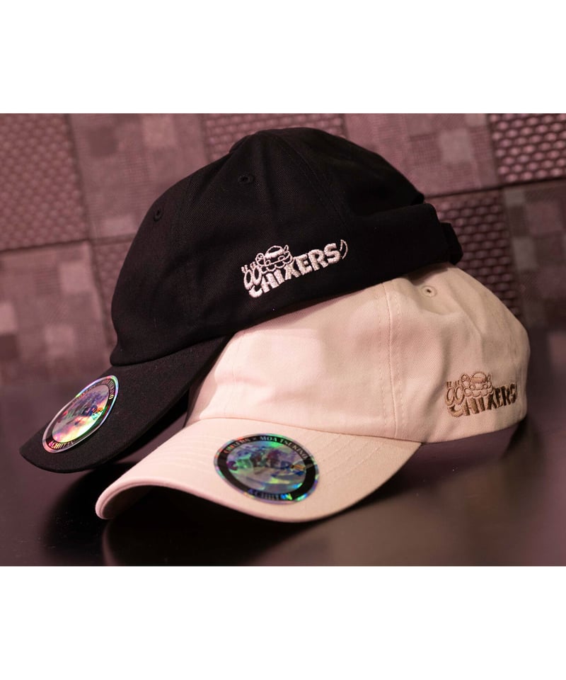 MOAコラボキャップ：BLACK×SILVER | CHIXERS