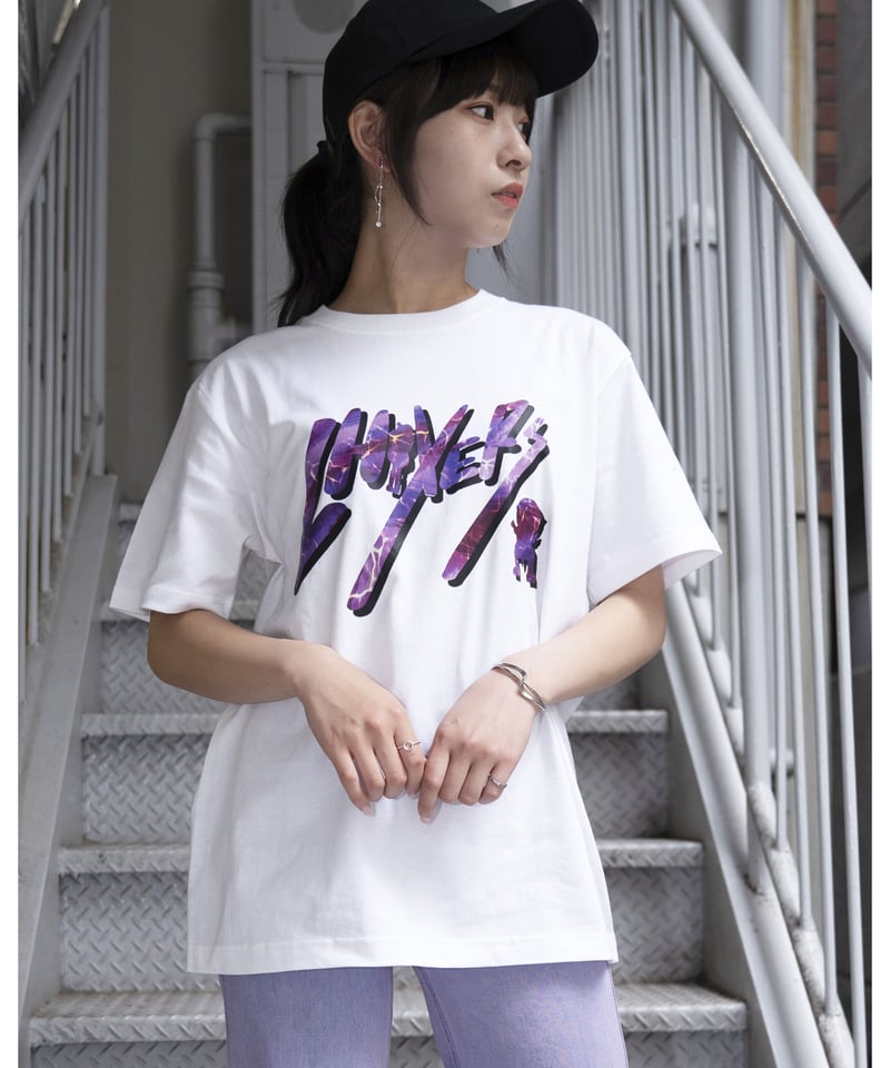 MOAコラボデザインT‐shirt(B):WHITE | CHIXERS