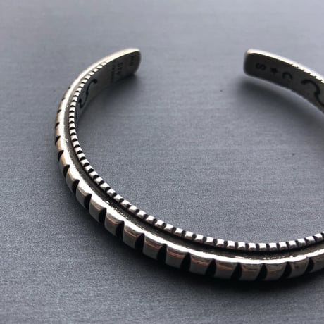Stampwork classic bangle 925