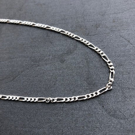 Le Figaro chainnecklace