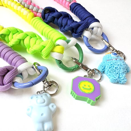 PARACORD  HAND STRAP