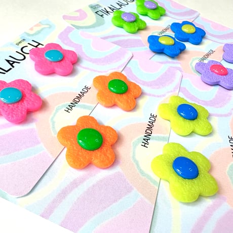 RETRO FLOWER STUD mat ピアス/イヤリング