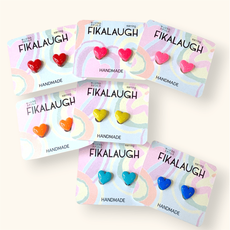 TINY HEART STUD ピアス/イヤリング