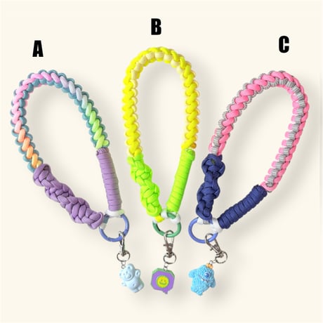 PARACORD  HAND STRAP