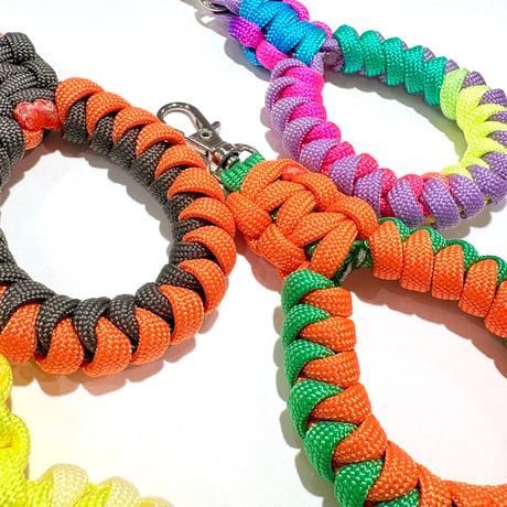 PARACORD  POTION KEY CHAIN