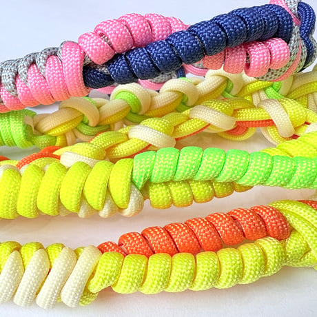 PARACORD  HAND STRAP