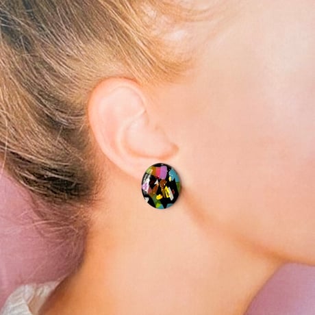 OVAL STUD ピアス/イヤリング