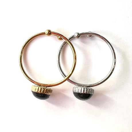 BLACK×OVAL OVERLAP RING