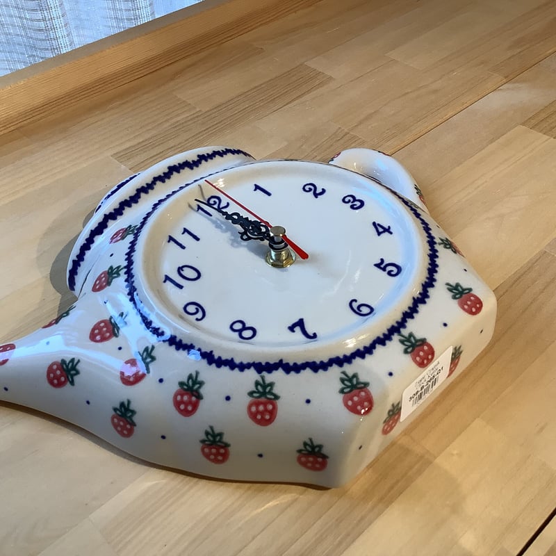 時計ポット（大つぶいちご⠀）ヴェナ | colorful