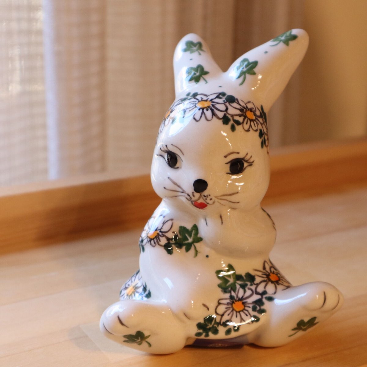 新品ポーリッシュポタリーVENA社うさぎティーポット