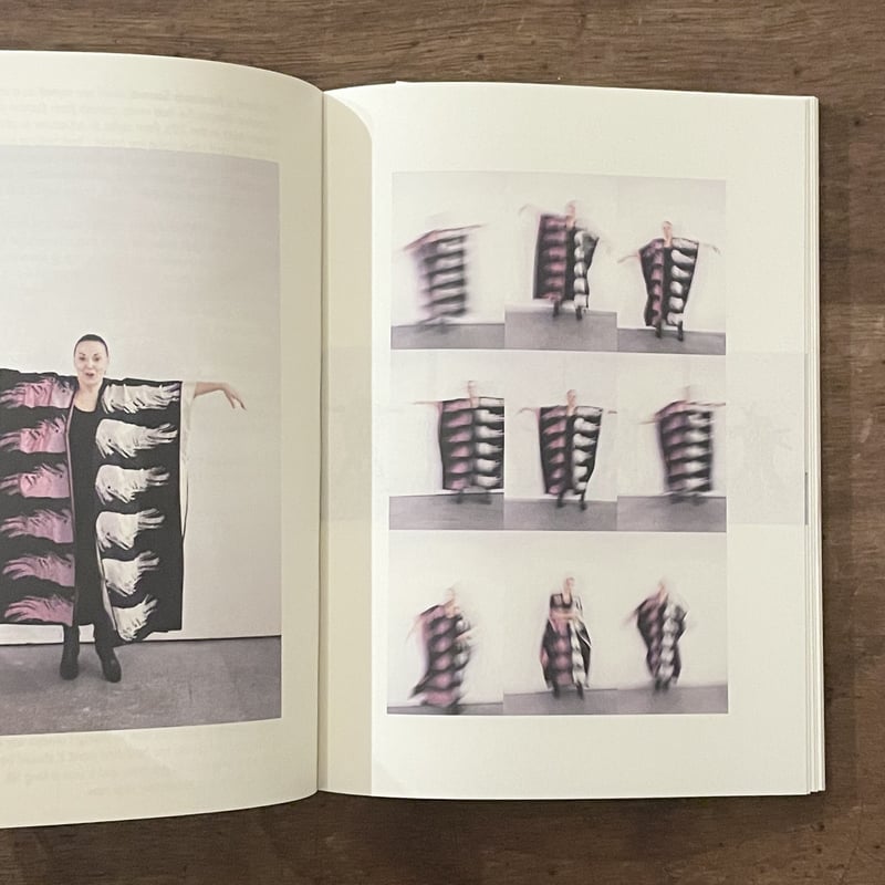 BACK TO ZERO by Mark Borthwick, Maria Cornejo』 BACK TO ZERO by Mark Borthwick, Maria Cornejo』
