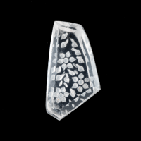 【花模様のインタリオが輝く】ローズクォーツ 43.3ct