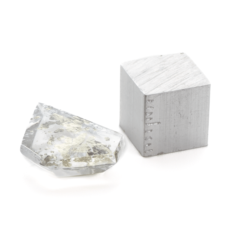 銀色にきらめくパイライト入り】パイライトインクォーツ 7.35ct 銀色にきらめくパイライト入り】パイライトインクォーツ 7.35ct