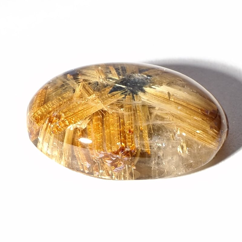 太陽ルチル】ルチルクォーツ 32.8ct | まるむ商会 太陽ルチル】ルチルクォーツ 32.8ct | まるむ商会