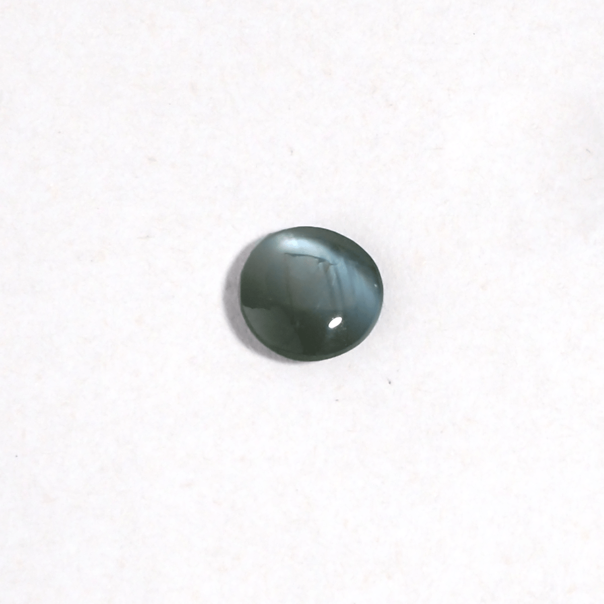 天然アレキサンドライト キャッツアイ0.65ct つかり
