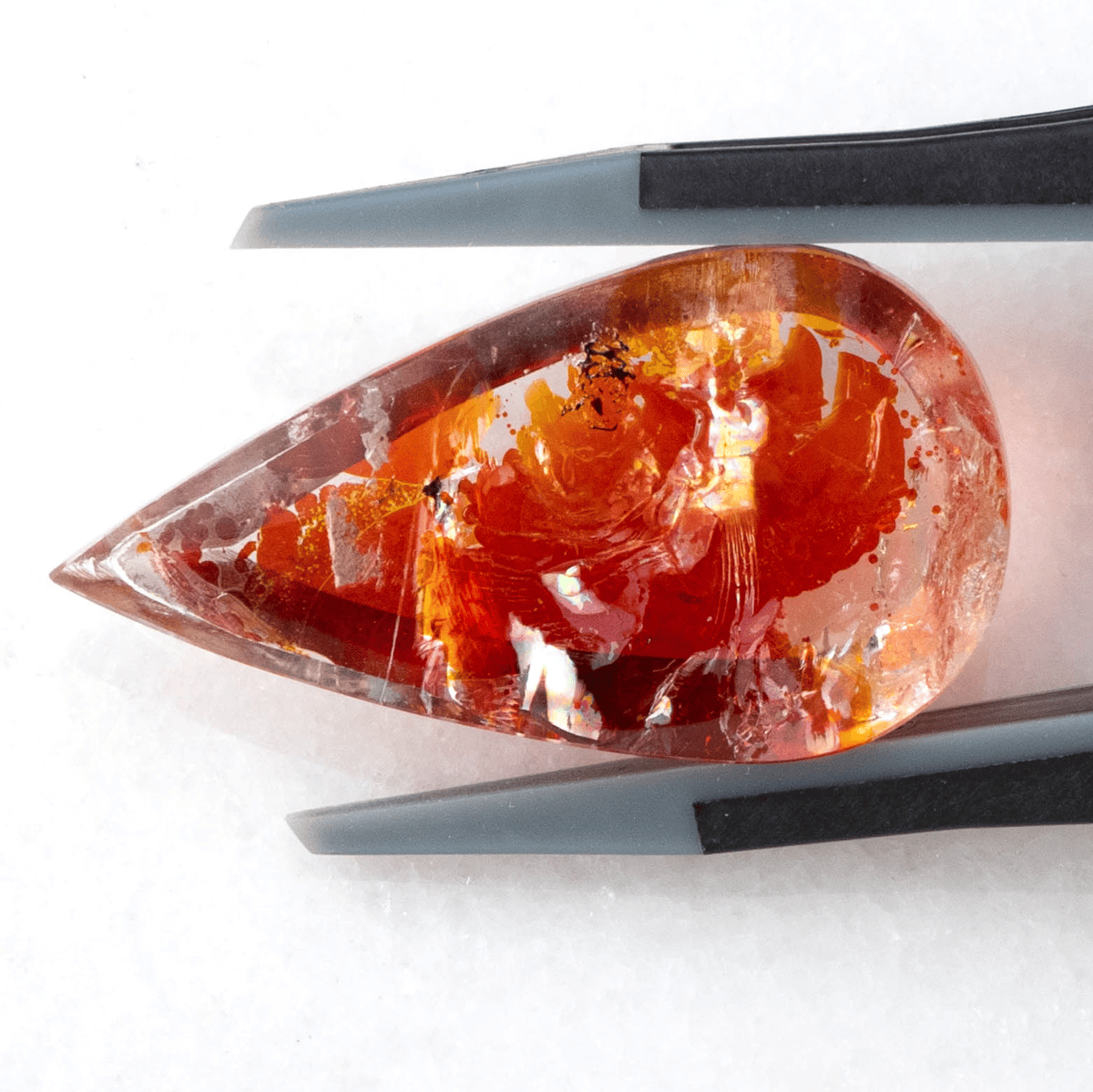魅惑のインクルージョン】 リモナイトインクォーツ 12.5ct 魅惑のインクルージョン】 リモナイトインクォーツ 12.5ct