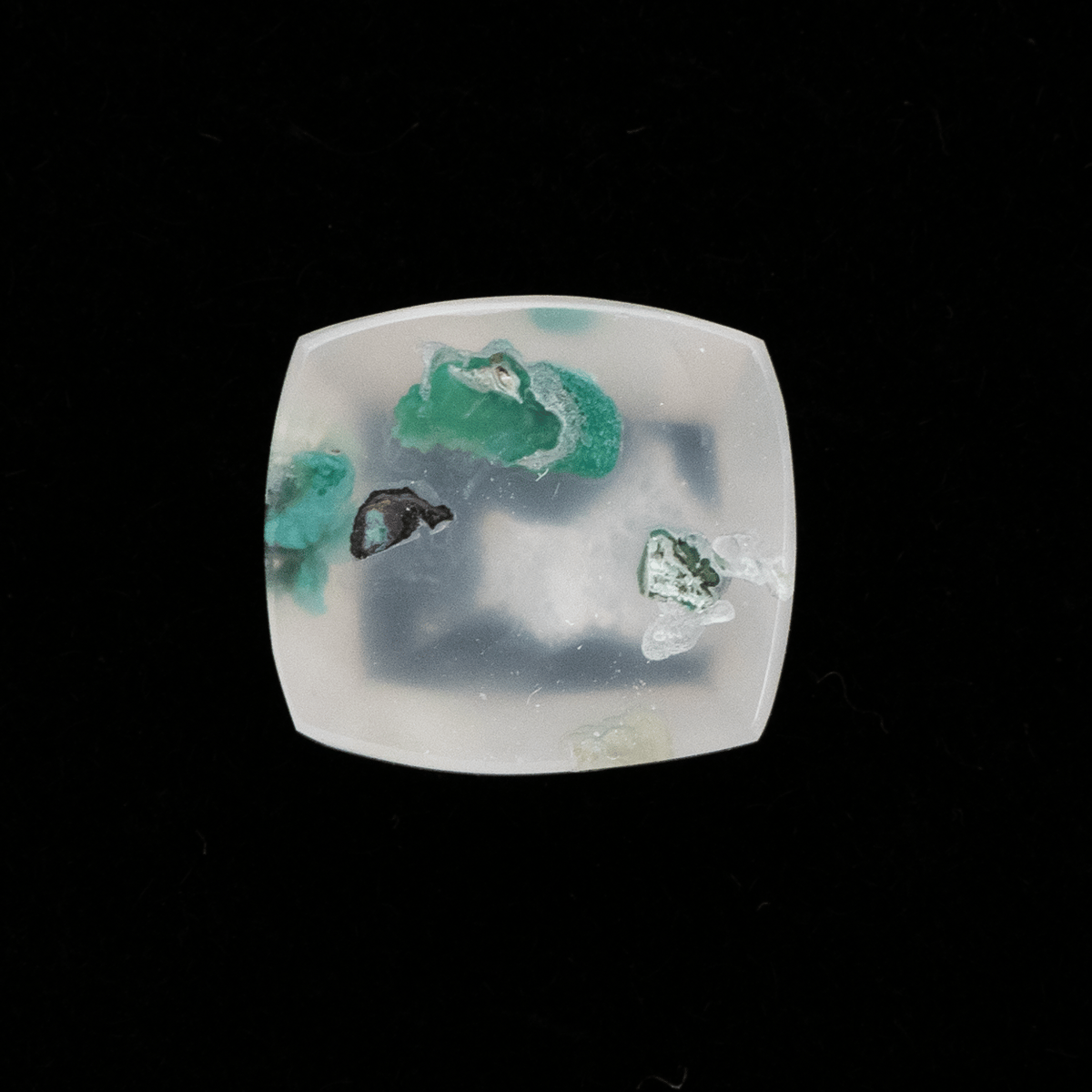 鮮やかインクルージョン】コッパークリソコラインカルセドニー 4.65ct