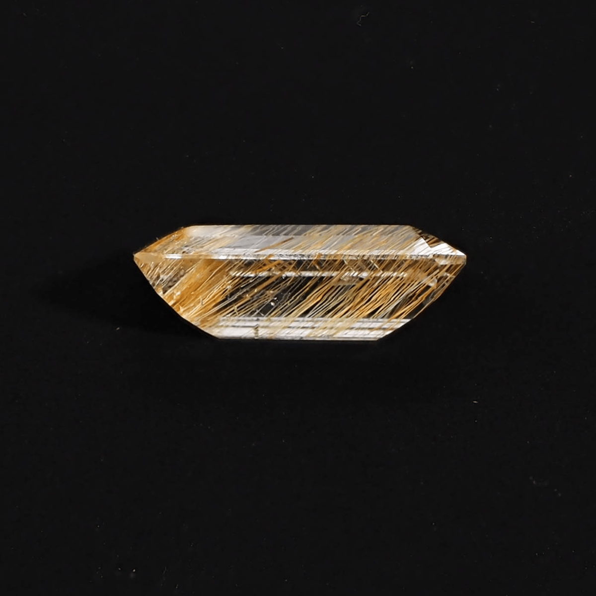 金色の針状インクルージョンが華やかに輝く】 リモナイトイントパーズ