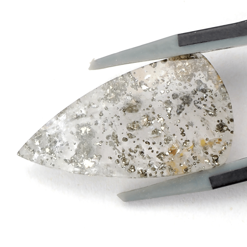 ⚪︎専用品⚪︎ゴールドインクォーツのチャームとパイライトクォーツ パイライト イン クォーツ（チベタンゴールド） チャネリングブレス