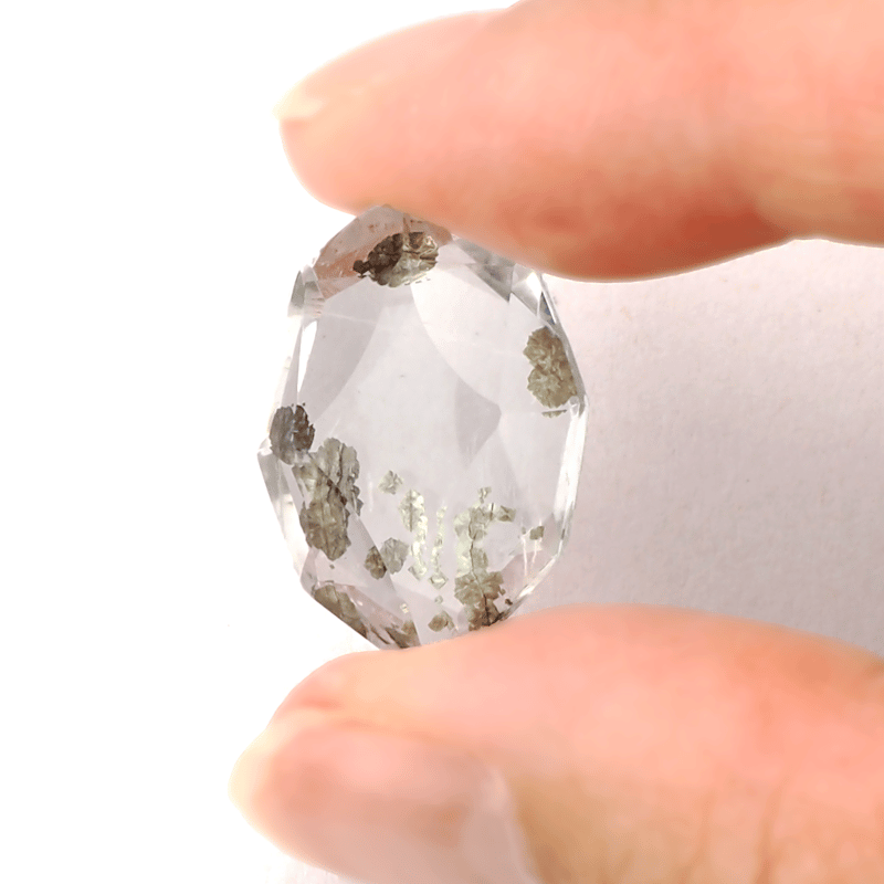 大胆なカットが個性的】パイライトインクォーツ 12.0ct | まるむ商会