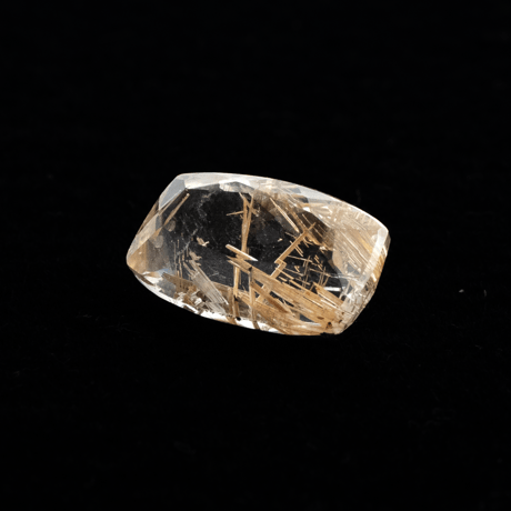 ブラジル産 ルチルクォーツ 6.9ct｜最高の透明度と輝き 天然石 ルース 黄金の針
