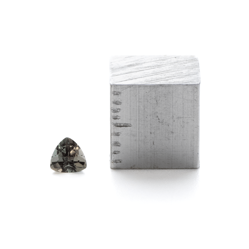 希少なグリーンカラー】オレゴンサンストーン 0.24ct | まるむ商会
