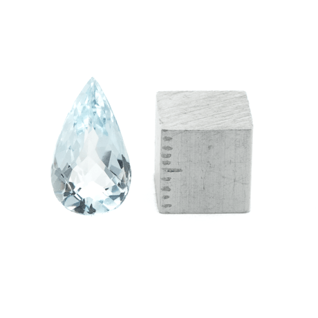 【透き通る天然のブルー】 非加熱ブルートパーズ 5.6ct