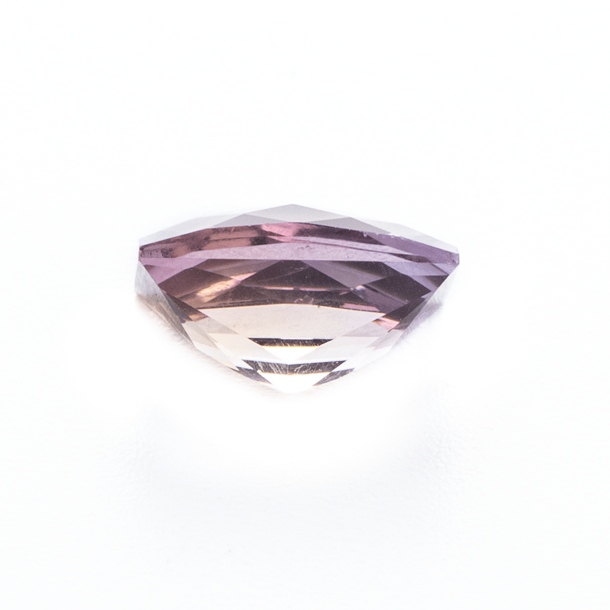 独創的なカットが輝くバイカラーの石】アメトリン 3.53ct | まるむ商会