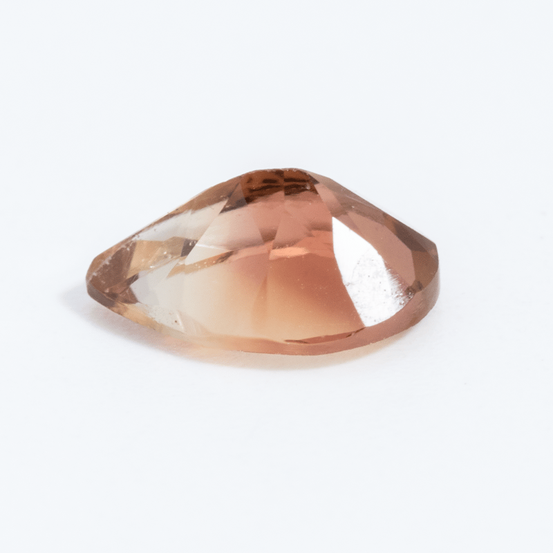 繊細な色のグラデーション】バイカラートルマリン 0.6ct | まるむ商会