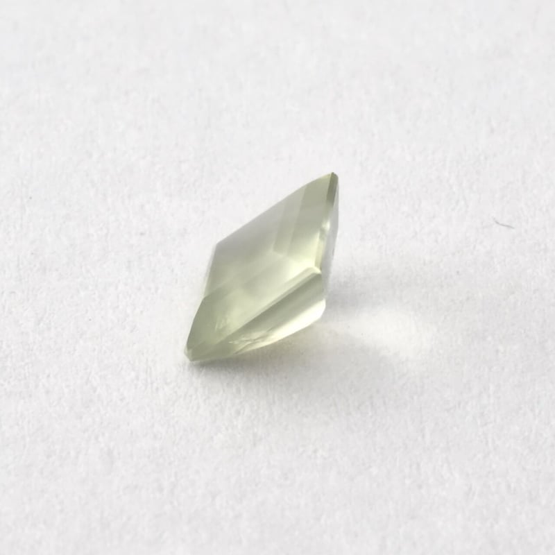 ファセットカット】プレーナイト 2.15ct | まるむ商会