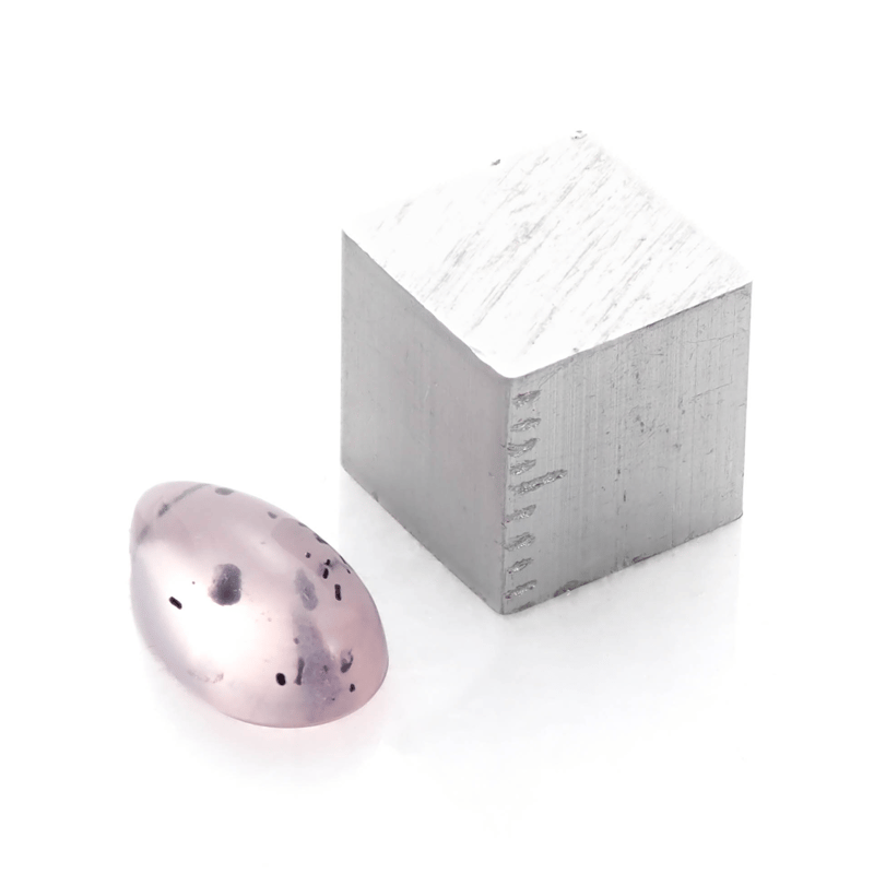 甘辛ミックスが刺激的】ダイオプサイトインローズクォーツ 2.8ct 甘辛ミックスが刺激的】ダイオプサイトインローズクォーツ 2.8ct