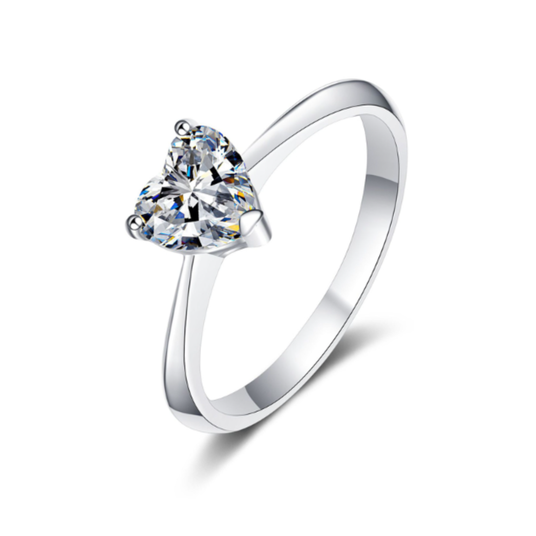 *coeur* 0.5ct 最高級グレード モアサナイト ハートリング platinum plated Sグレード R006