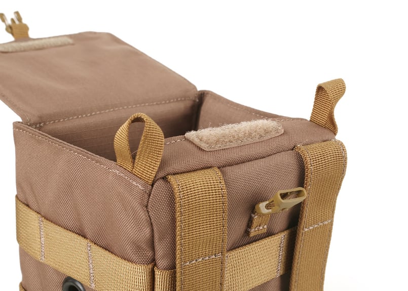 Helinox】テーブルサイドストレージ | LOGGERS Gear Supply